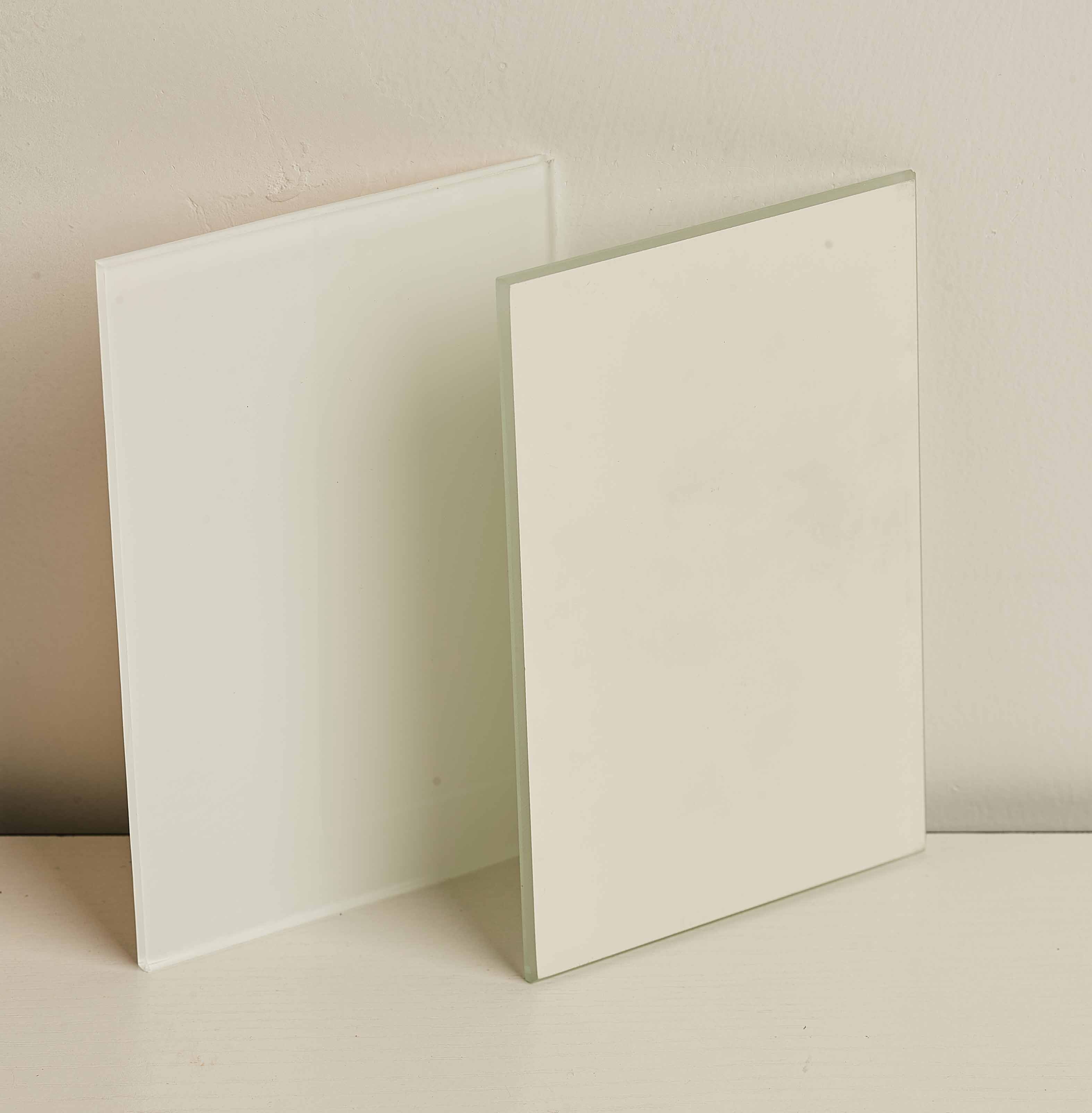 Toughened White and Black Ceramic Glass 3mm 4mm 6mm 8mm 10mm for Kitchen & Restaurant Countertop & Backsplash